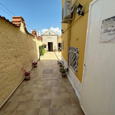 Отель Baia Dei Turchi Locazione Turistica Реальмонте Экстерьер фото